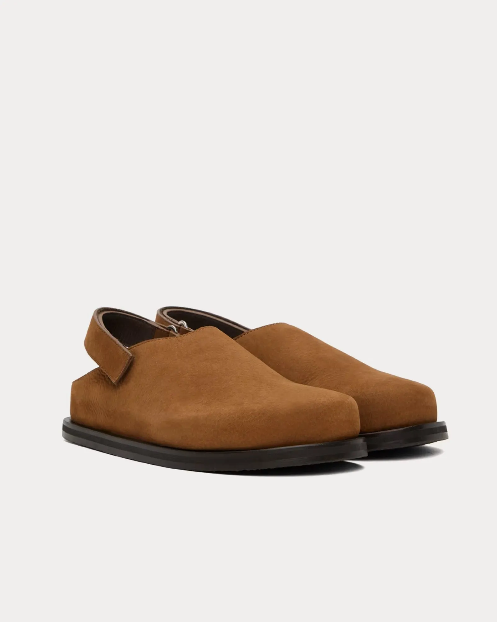 Hardning Leather Hooda Brown Clogs