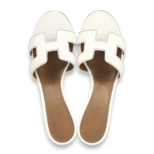 Oasis 37.5 Blanc Sandals in Calfskin