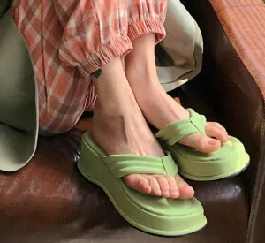 Women Slippers New Clip Toe Sandals