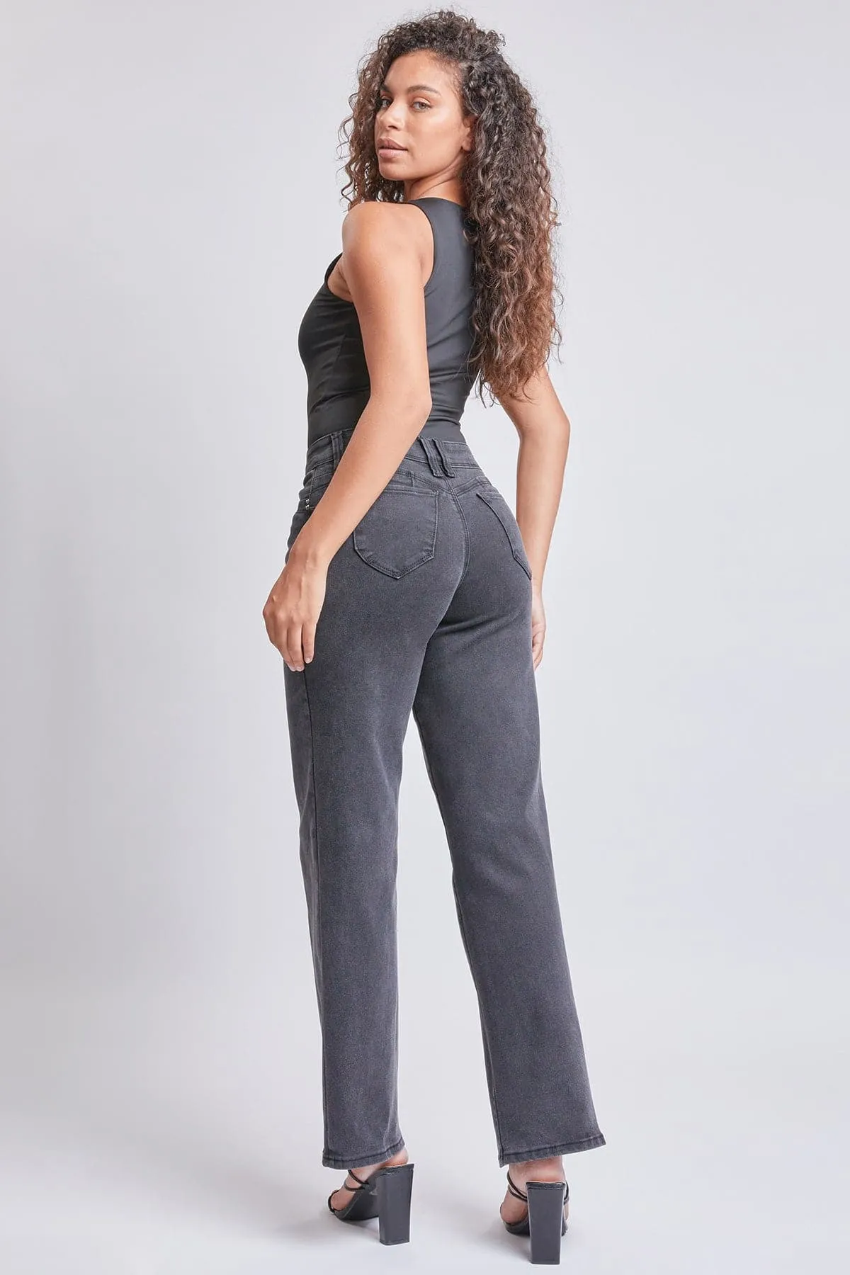 Women’s Sustainable WannaBettaButt Straight Leg Jeans